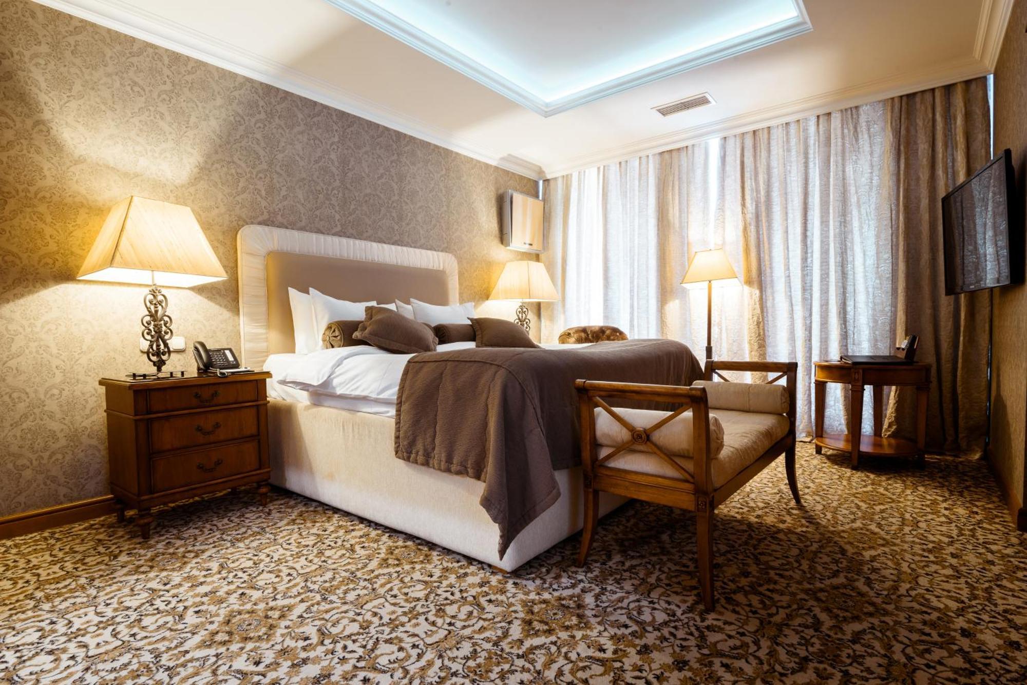 Cosmonaut Hotel Karaganda Ngoại thất bức ảnh