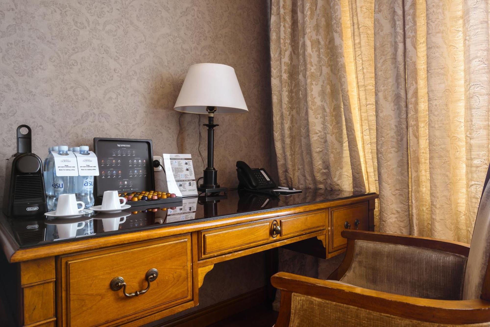 Cosmonaut Hotel Karaganda Ngoại thất bức ảnh